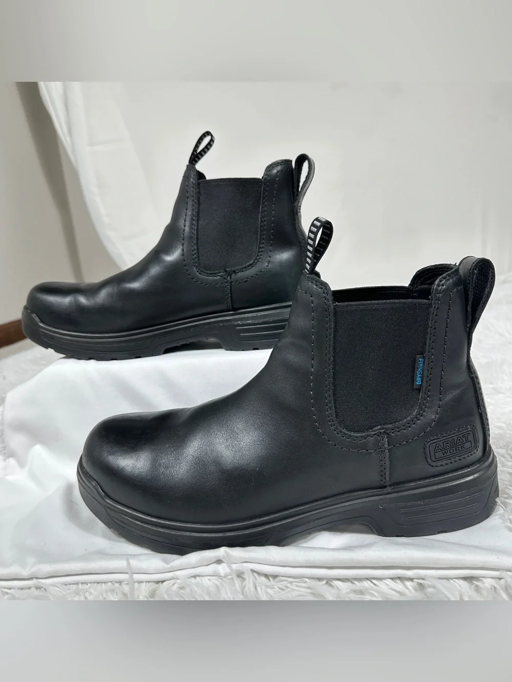 Ariat Work Turbo Men 10.5 EE Black Leather Waterproof Slip On Chelsea Work Boots